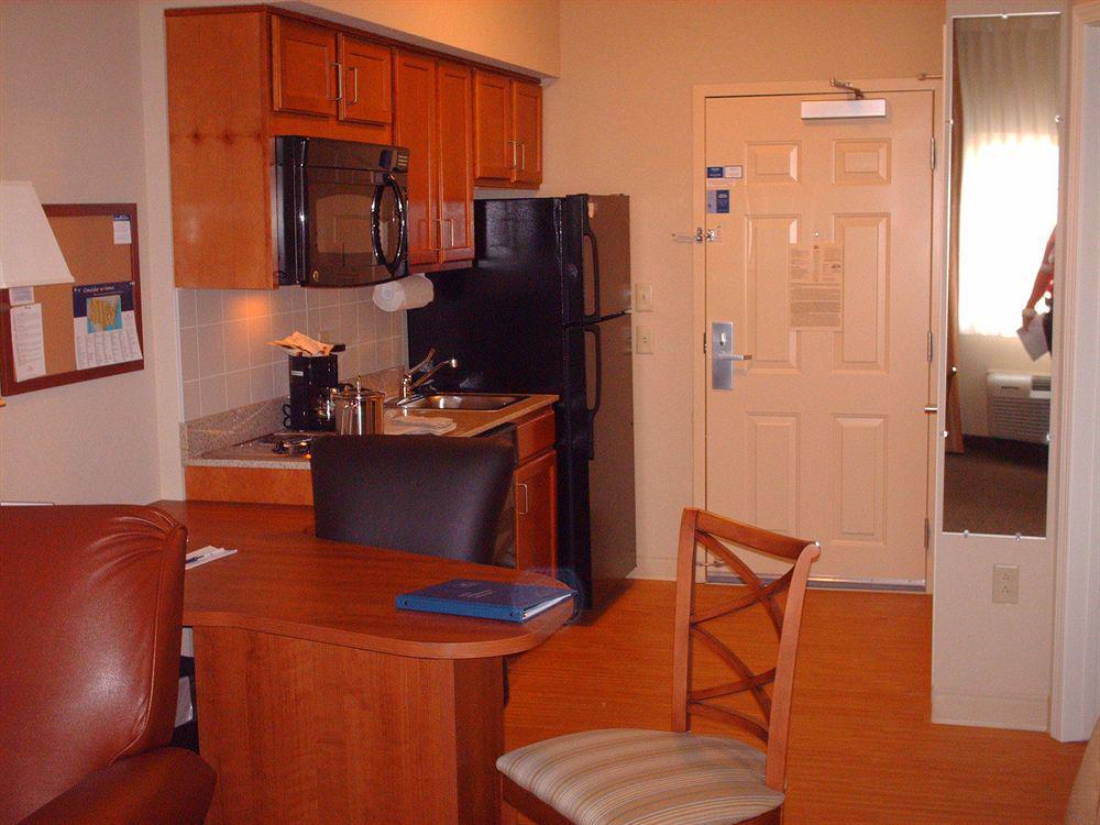 Candlewood Suites Warner Robins By Ihg Chambre photo
